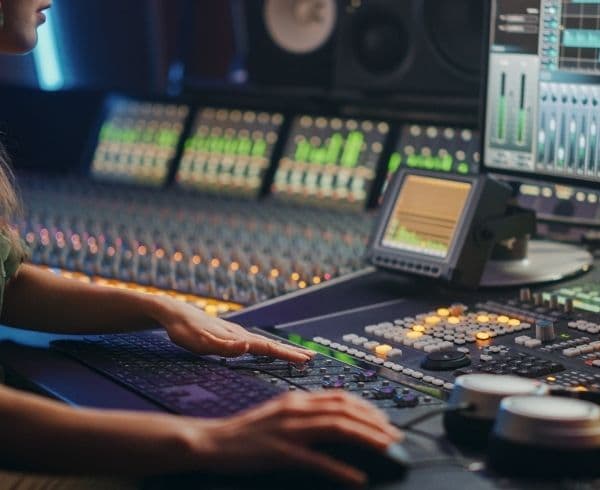 Fighting for recognition of performers' neighbouring rights  - Illustration du contenu